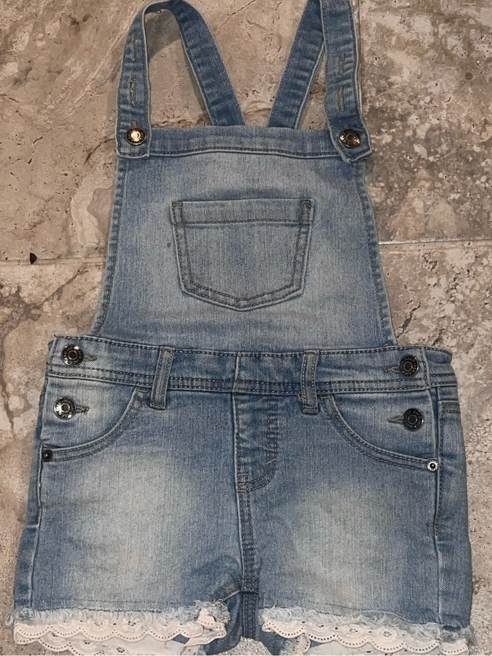 Cat & Jack lil girls Denim Shortalls with Lace Trim size 4-5 XS